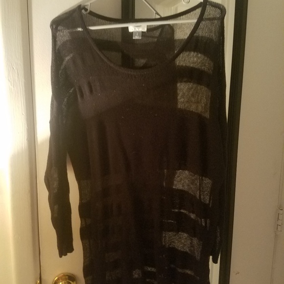 Sweater - Picture 1 of 4